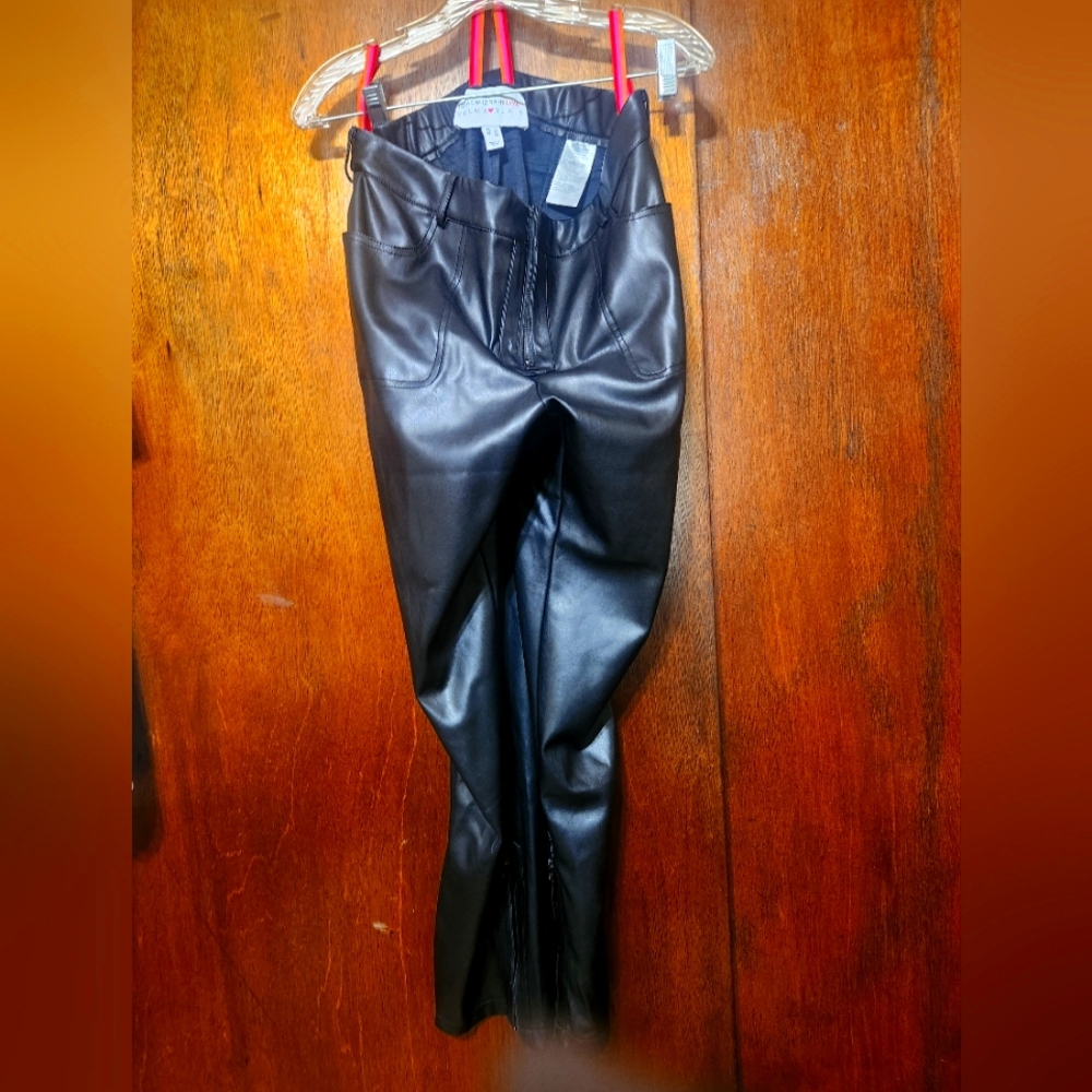 Isaac Mizrahi faux leather pants